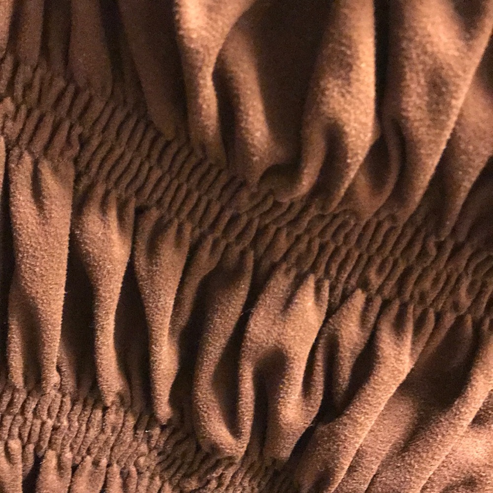 Bebe Brown Ruffles Top - Picture 3 of 3